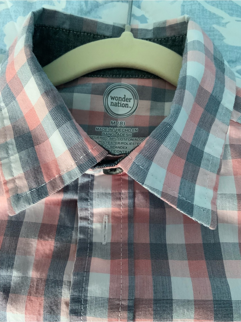 Bundle of NWT and like new boys shirts - Picture 8 of 15
